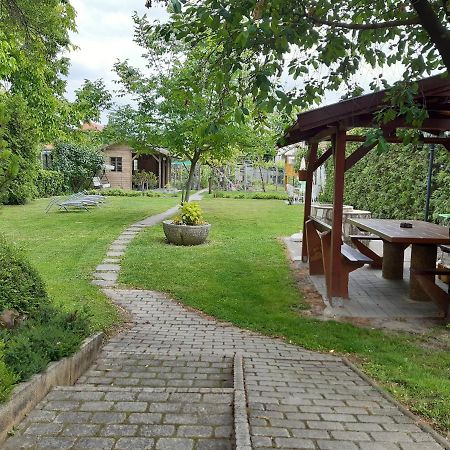 Apartman Soos -- Only For Relaxation, Not For Party! Siofok Exterior photo