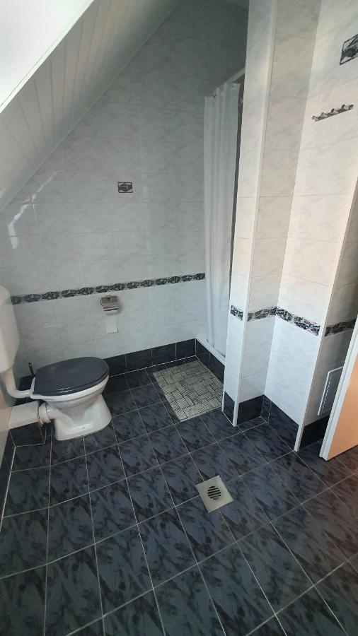 Apartman Soos -- Only For Relaxation, Not For Party! Siofok Exterior photo